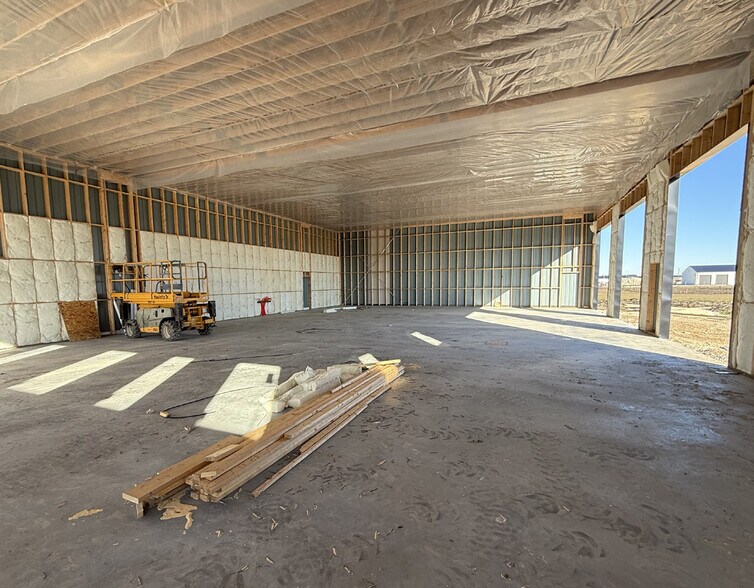More Photos Of 34 Gold Sun Dr, Winnipeg Industrial For Sale