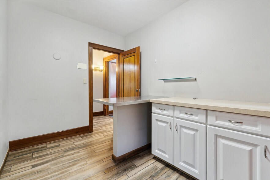 More Photos Of 4632 Okemos Rd, Okemos Medical For Sale