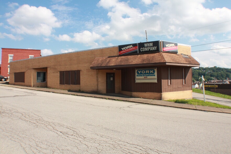 More Photos Of 712 Magee Ave, Jeannette Warehouse For Sale