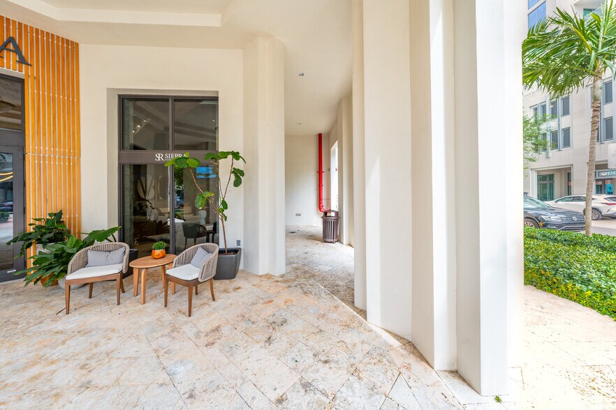 More Photos Of 301 Altara Ave, Coral Gables Apartments For Lease