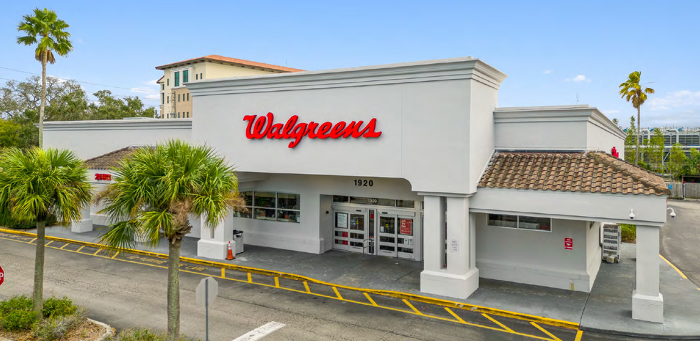 Primary Photo Of 1920 Aloma Ave, Winter Park Drugstore For Sale