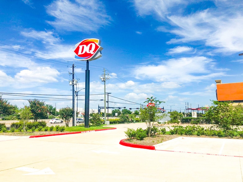 More Photos Of 3833 S Main St, Stafford General Retail For Sale