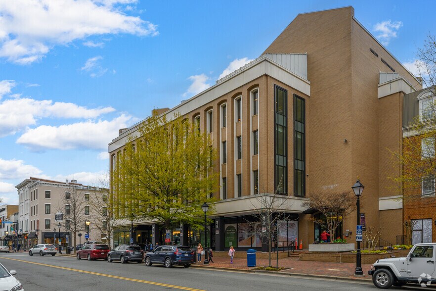 More Photos Of 515 King St, Alexandria Office For Lease