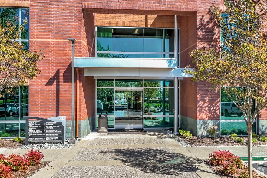 More Photos Of 1731 E Roseville Pky, Roseville Office For Lease