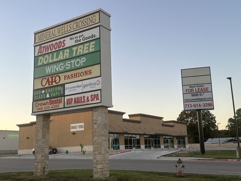 More Photos Of 933 N FM 1821 Rd, Mineral Wells Storefront Retail Office For Lease