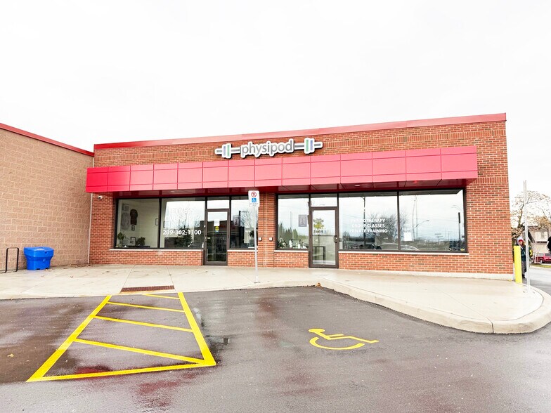 More Photos Of 191 Welland Ave, St Catharines Freestanding For Sale