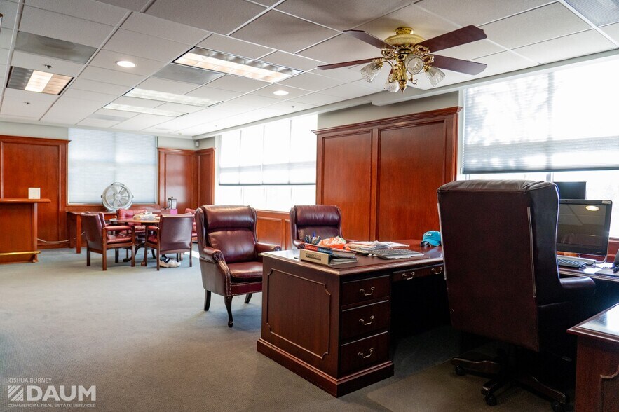 More Photos Of 545 College Commerce Way, Upland Warehouse For Sale