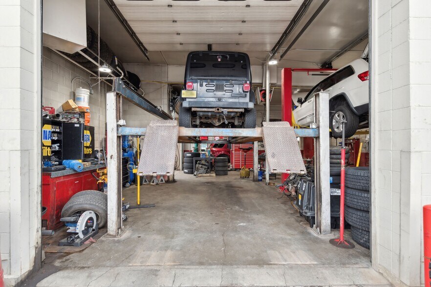 More Photos Of 196 3rd Avenue East N, Kalispell Service Station For Sale