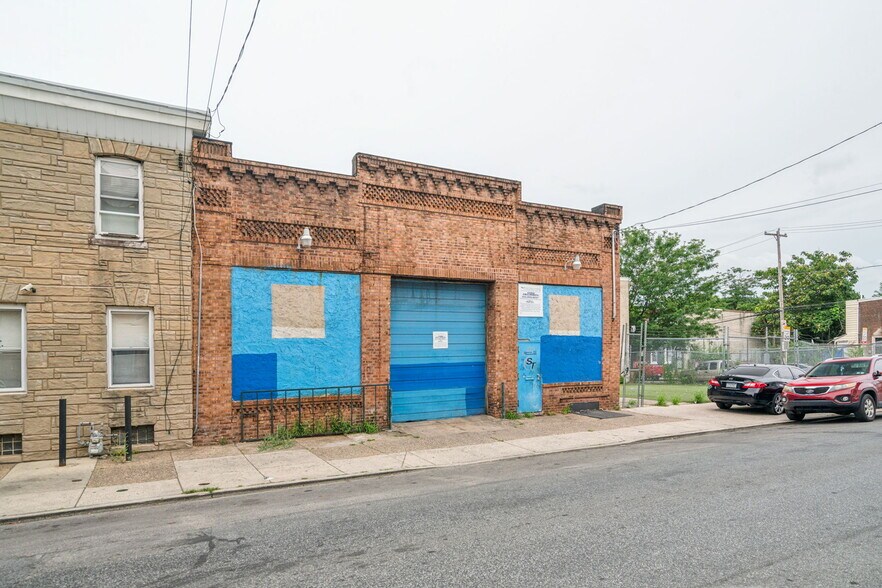 More Photos Of , Philadelphia Unknown For Sale