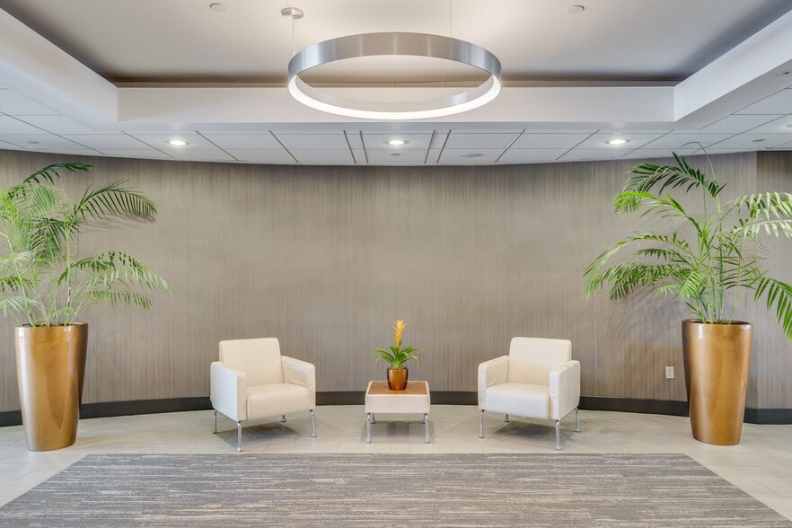 More Photos Of 270 Carpenter Dr NE, Sandy Springs Office For Lease