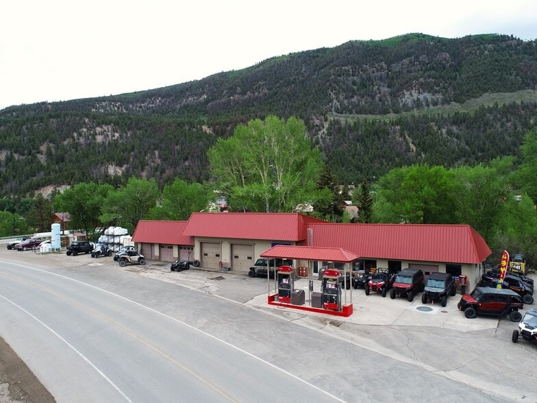 Primary Photo Of 809 N State Highway 149, Lake City Convenience Store For Sale