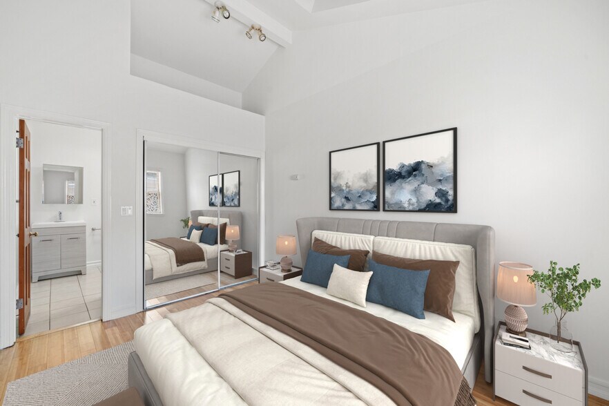 More Photos Of 1726 Abbot Kinney Blvd, Venice Apartments For Sale