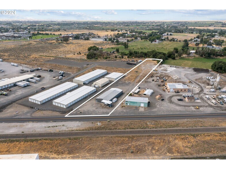 More Photos Of 1845 N 1st Pl, Hermiston Warehouse For Sale