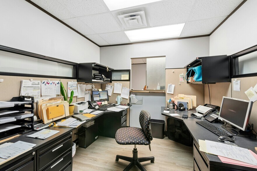 More Photos Of 3200 Steck Ave, Austin Office For Sale