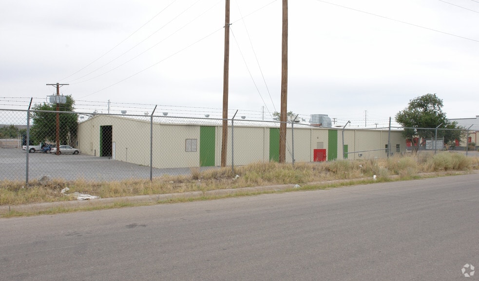 More Photos Of 4673 Osborne Dr, El Paso Warehouse For Sale