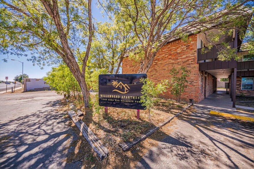 More Photos Of 1449 John Ben Shepperd Pky, Odessa Apartments For Sale