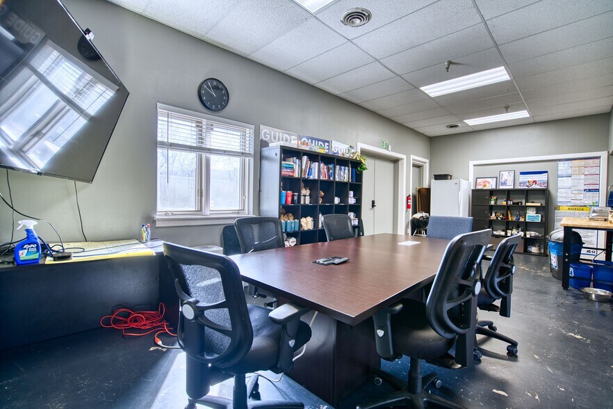 More Photos Of 2805 Wilderness Pl, Boulder Manufacturing For Lease