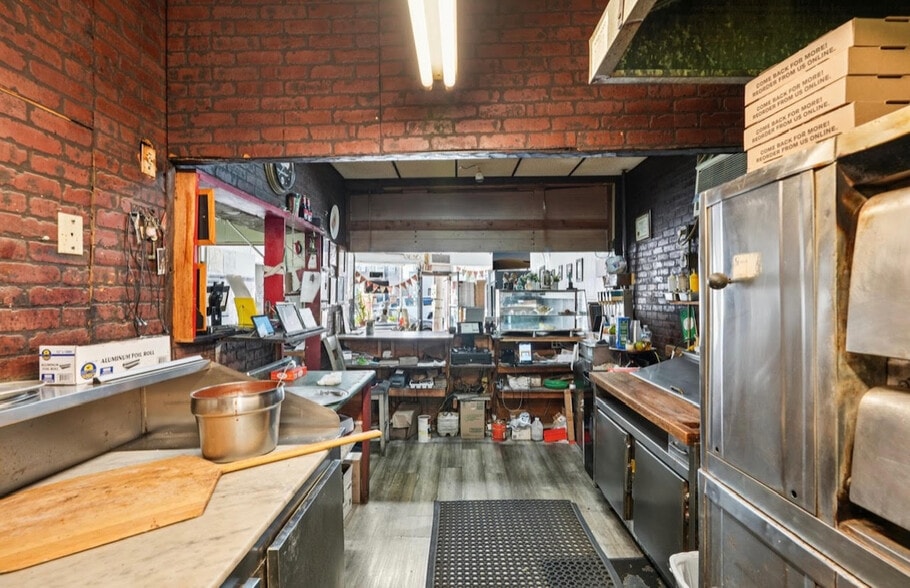 More Photos Of 4410 Bergen Tpke, North Bergen Storefront Retail Residential For Sale