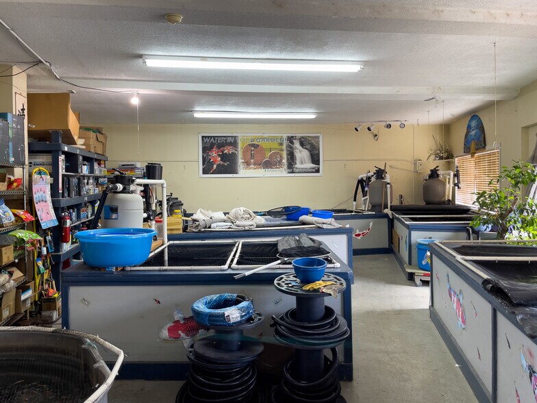 More Photos Of 8721 SE Foster Rd, Portland General Retail For Sale