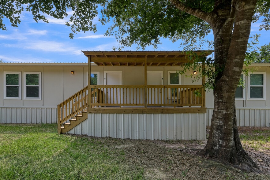 More Photos Of 2426 Crockett Martin Rd, Conroe Multifamily For Sale
