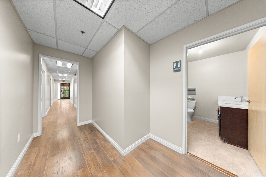 More Photos Of 2318 Edwards Ave, South El Monte Warehouse For Sale