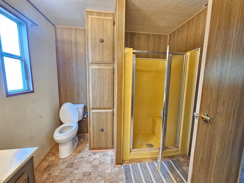 More Photos Of 21298 Calistoga rd, Middletown Storefront Retail Residential For Sale