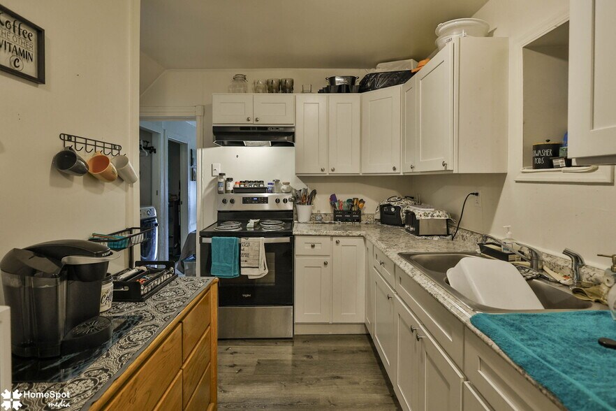 More Photos Of 217 Pen Argyl St, Pen Argyl Multifamily For Sale