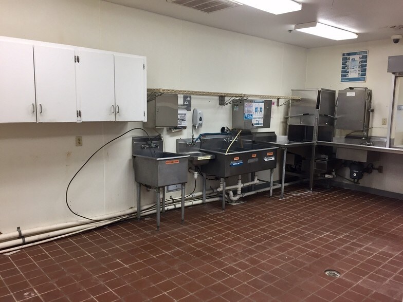 More Photos Of 422 S Enterprize Pky, Corpus Christi Office For Lease