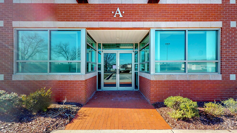 More Photos Of 125 Executive Dr, Danville Office For Sale