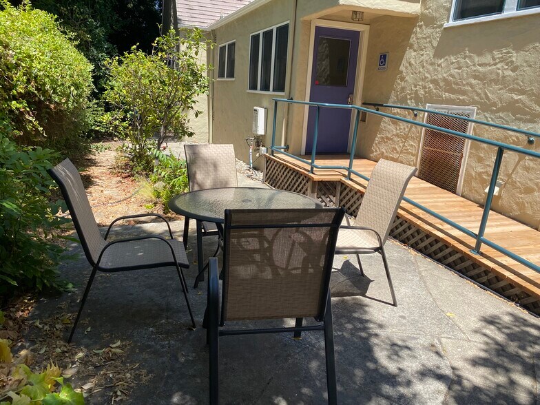 More Photos Of 1505 Main St, Saint Helena Office For Lease