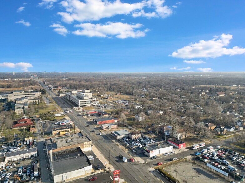 More Photos Of 3595 Broadway, Gary Industrial For Sale