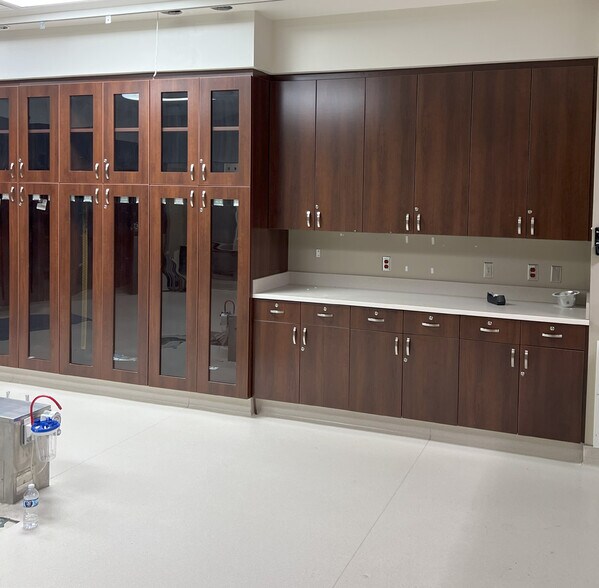 Primary Photo Of 224 Pecan Park Ave, Alexandria Medical For Lease