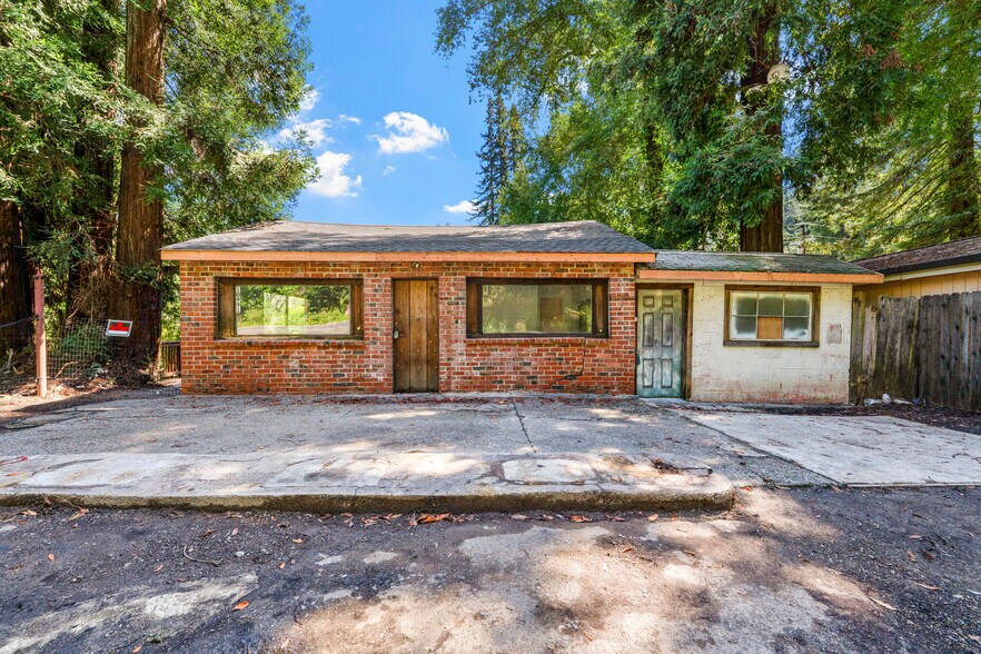 Primary Photo Of 10991 River Rd, Forestville Flex For Sale