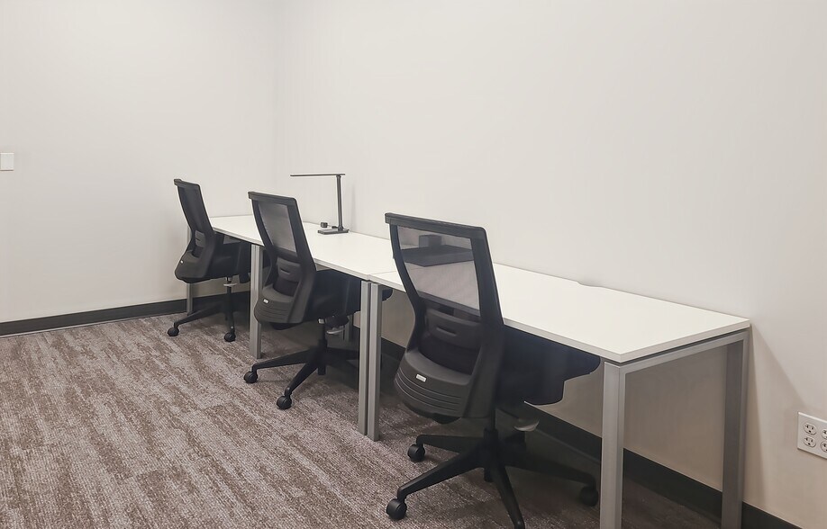 More Photos Of 12709 E Mirabeau Pky, Spokane Valley Coworking Space