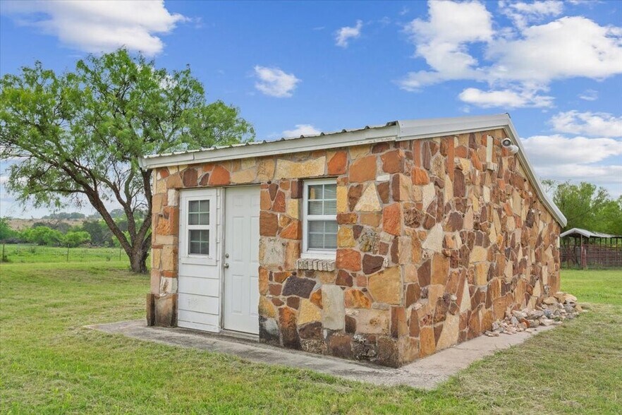More Photos Of 177 County Road 410, Goldthwaite Land For Sale
