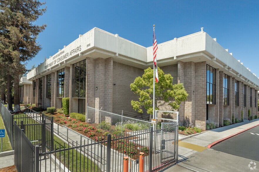 More Photos Of 2005 Evergreen St, Sacramento Office For Lease
