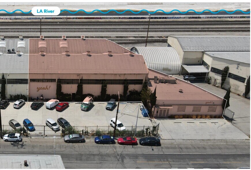 More Photos Of 249-251 S Mission Rd, Los Angeles Warehouse For Lease
