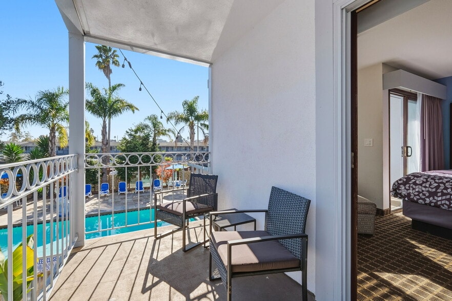 More Photos Of 600 Riverside Ave, Santa Cruz Hotel For Sale