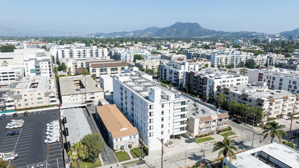 More Photos Of 5110 Bakman Ave, North Hollywood Apartments For Sale