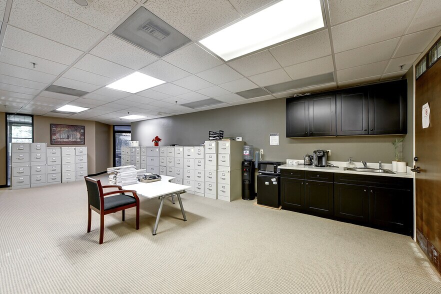 More Photos Of 1754 Technology Dr, San Jose Medical For Lease