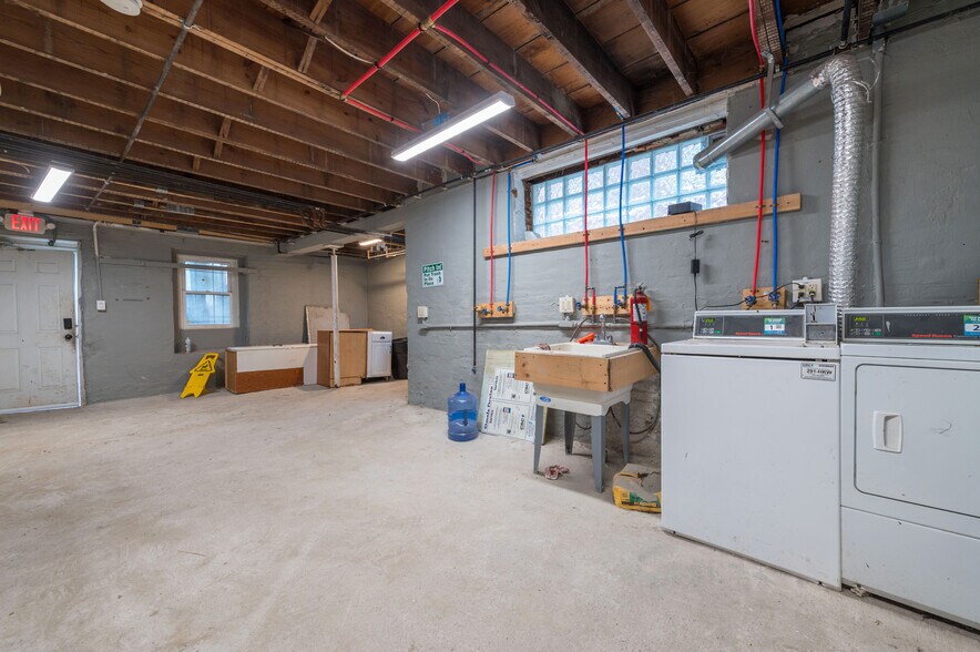 More Photos Of 14120 Superior Rd, Cleveland Multifamily For Sale