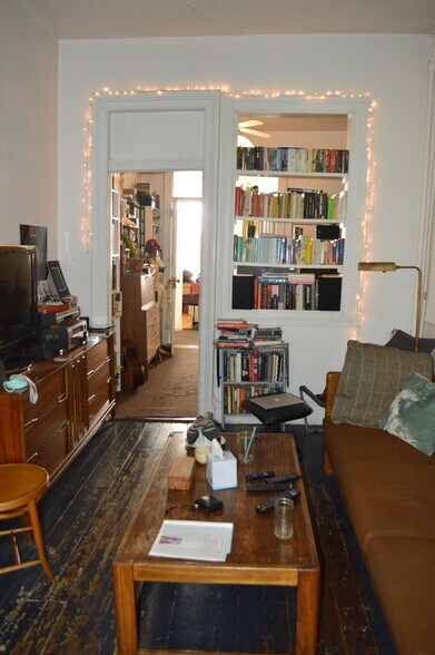 More Photos Of 354 Graham Ave, Brooklyn Storefront Retail Residential For Sale