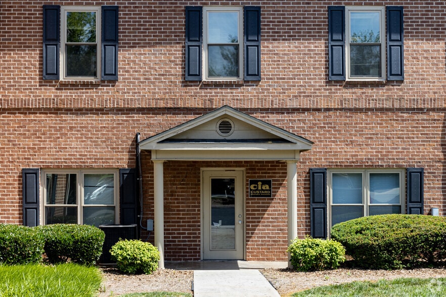 More Photos Of 269 Cusick Rd, Alcoa Office For Lease