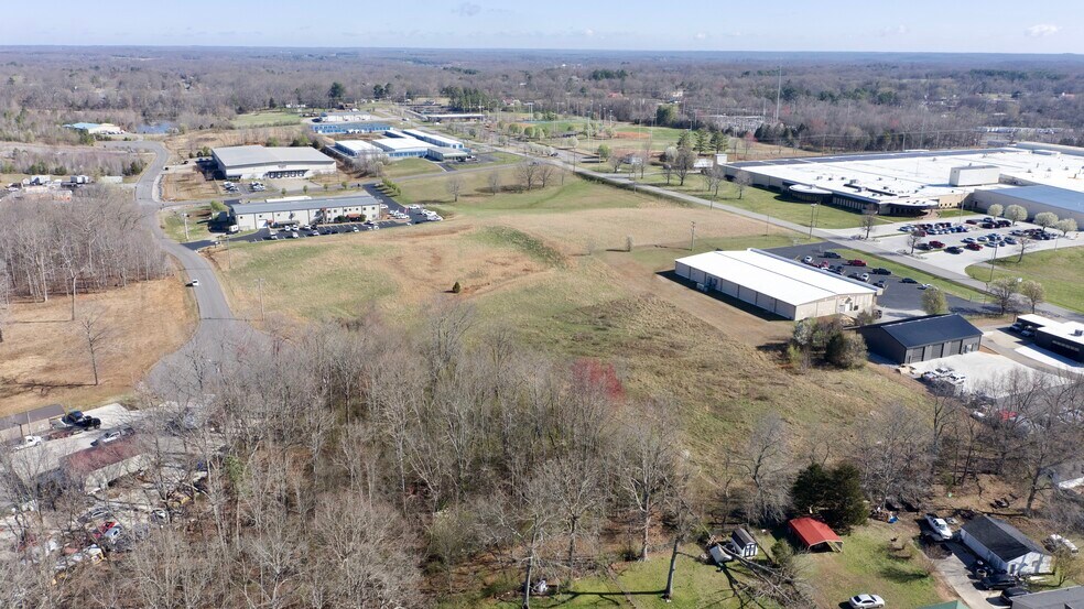 More Photos Of 1 Gentry Cir, Dickson Land For Sale