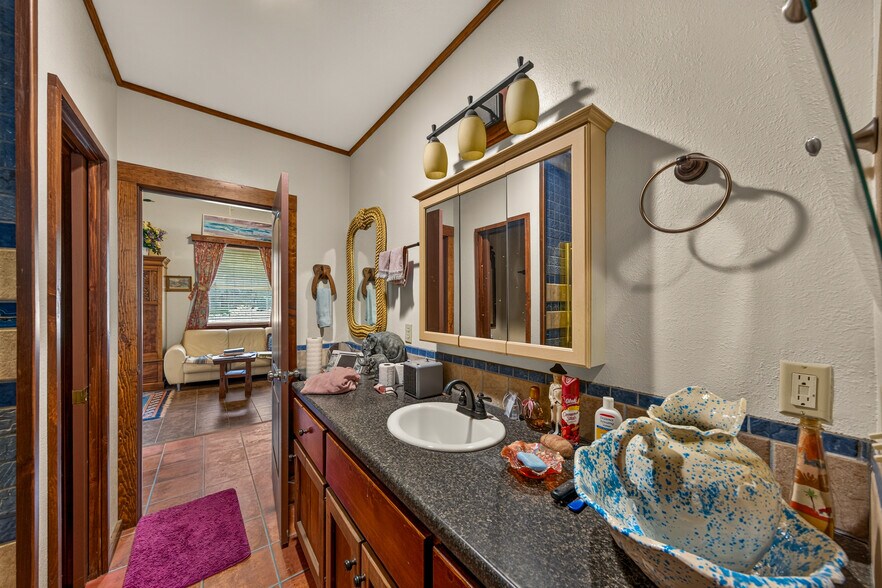 More Photos Of 14785 Belden Town rd, Belden Hotel For Sale