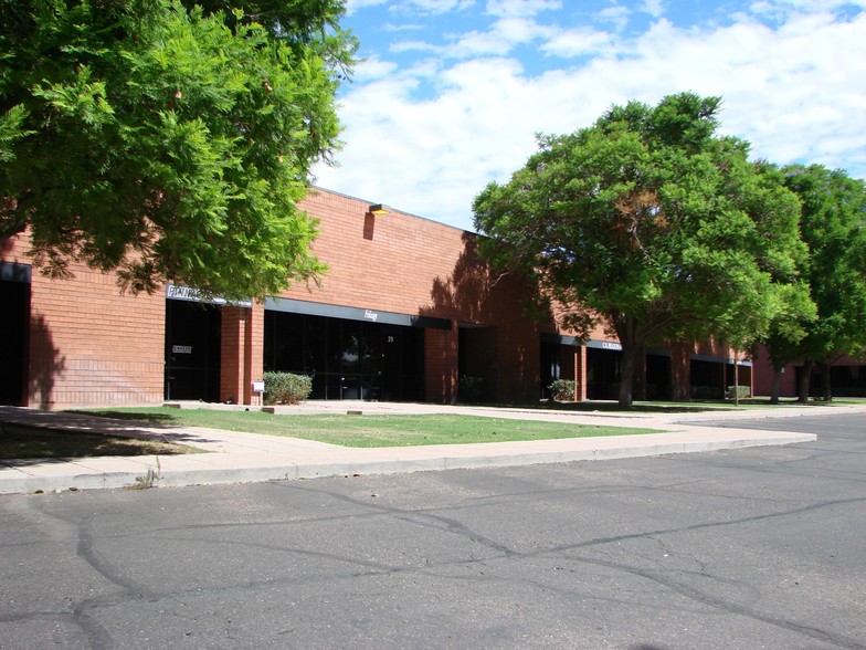 Primary Photo Of 2150 S Country Club Dr, Mesa Office For Lease