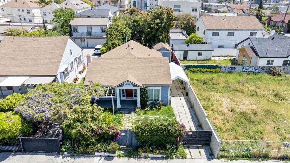 Primary Photo Of 412 N Kingsley Dr, Los Angeles Specialty For Sale