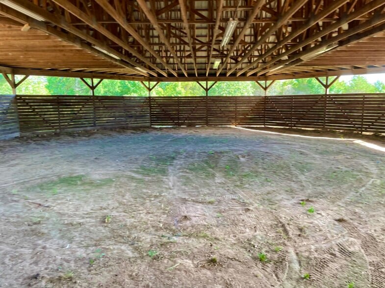 More Photos Of 8524 Youth Ranch Rd, Mulberry Lodge Meeting Hall For Sale
