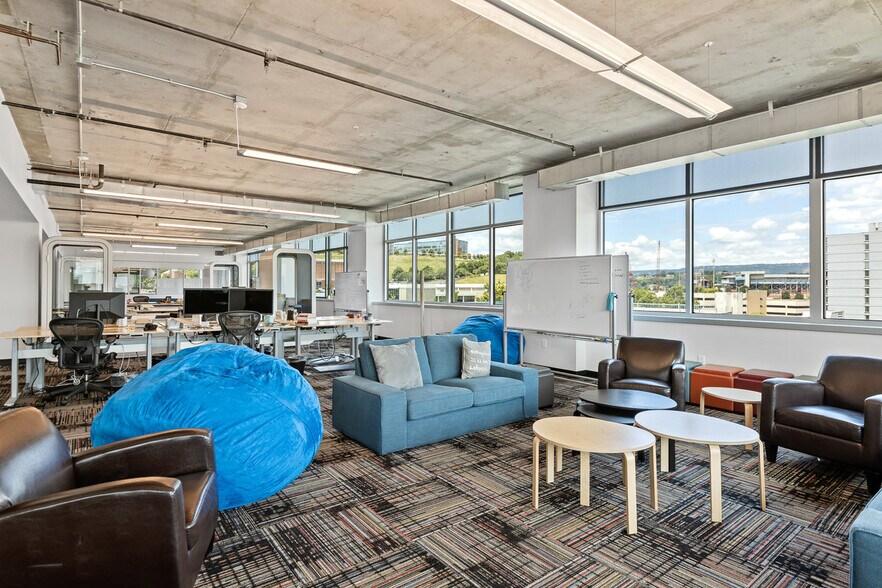 More Photos Of 605 Chestnut St, Chattanooga Loft Creative Space For Lease