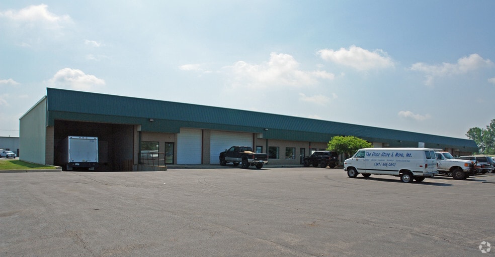 More Photos Of 9342-9362 Virginia Rd, Lake In The Hills Service For Lease